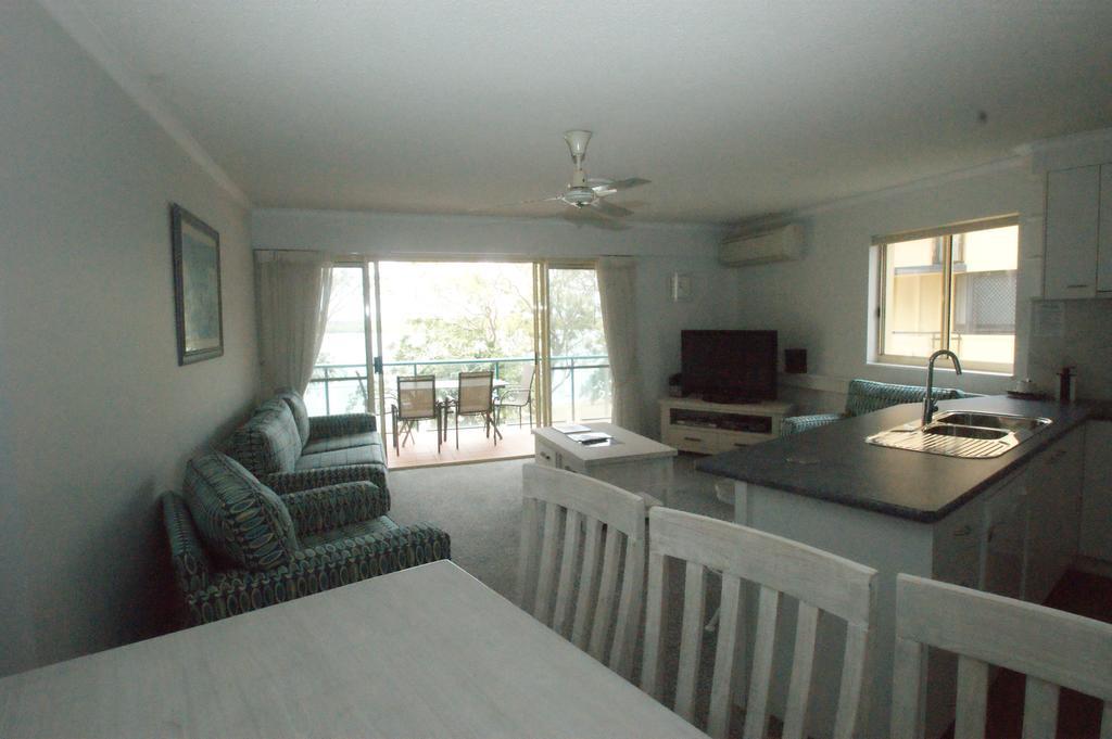 The Esplanade Riverview Holiday Apartments Aparthotel Maroochydore