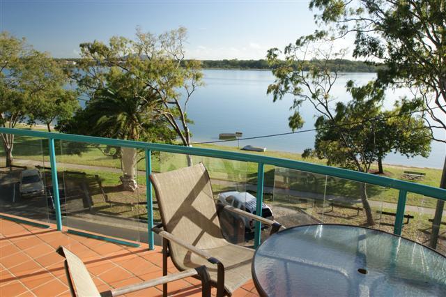 The Esplanade Riverview Holiday Apartments Maroochydore